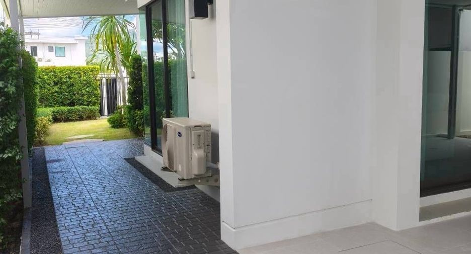 For rent 3 bedrooms house in Mueang Phuket, Phuket