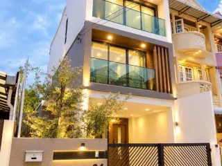 Reihenhaus zum Kauf mit 4 Zimmer in Lat Phrao, Bangkok