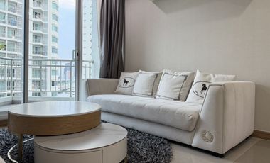For rent 2 bedrooms condo in Huai Khwang, Bangkok