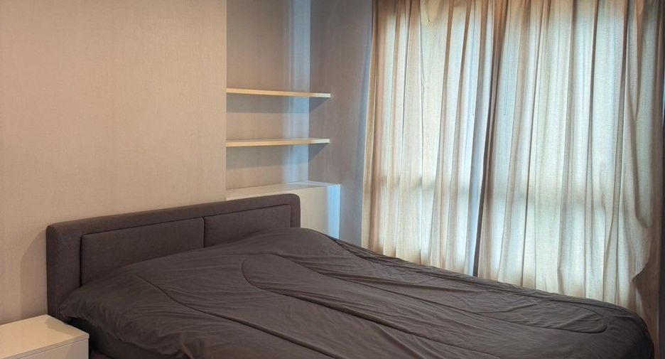 For rent 2 bedrooms condo in Huai Khwang, Bangkok