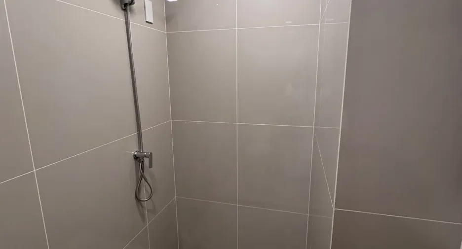 Продажа 1 кровать кондо в Хуаи Кхщанг, Бангкок