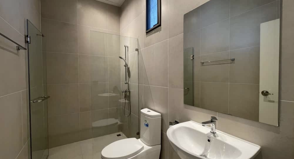 Casa en alquiler de 4 habitaciones en Hang Dong, Chiang Mai