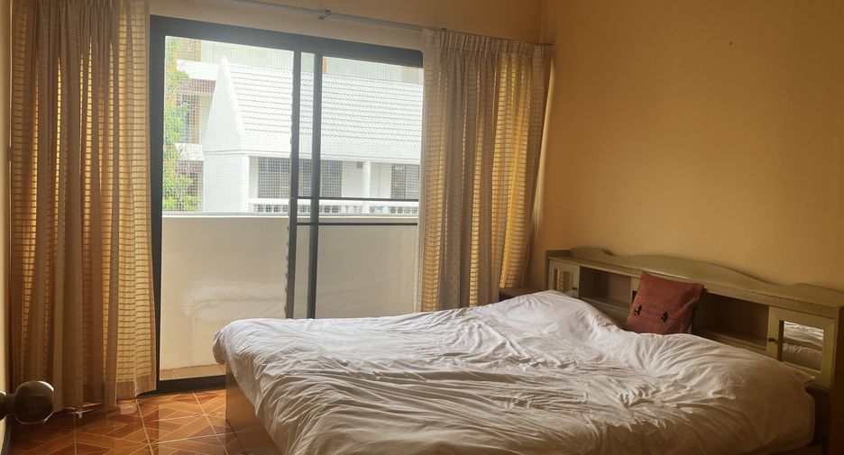 For rent 4 ベッドルーム townhouse in Hua Hin, Prachuap Khiri Khan