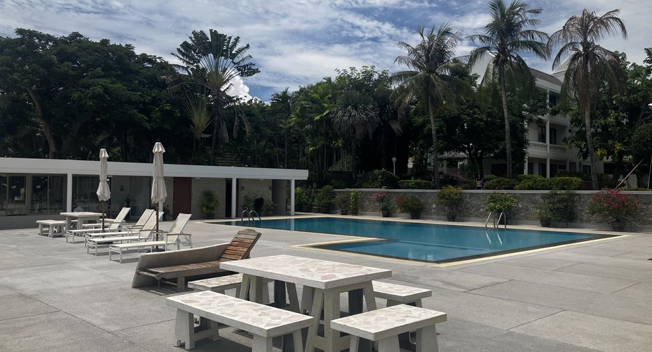 For rent 4 ベッドルーム townhouse in Hua Hin, Prachuap Khiri Khan