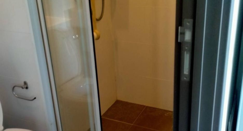 For sale and for rent 1 bed condo in Watthana, Bangkok