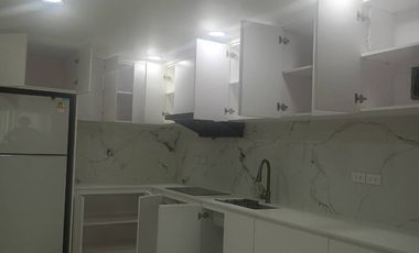 Wohnung zur Miete mit 2 Zimmer in Bang Phli, Samut Prakan