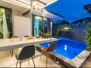 For sale 3 bedrooms villa in Mueang Krabi, Krabi