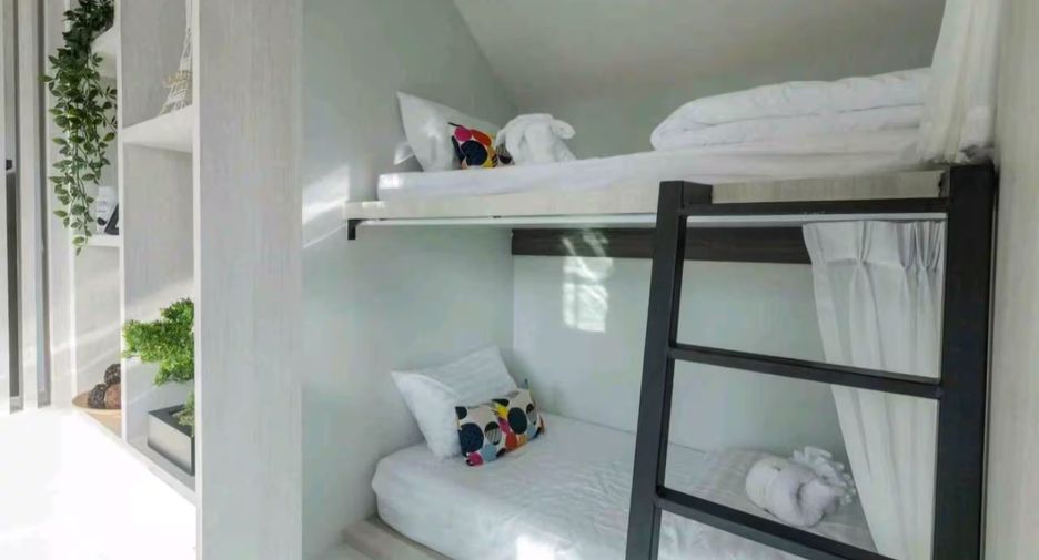 For sale 3 bedrooms villa in Mueang Krabi, Krabi
