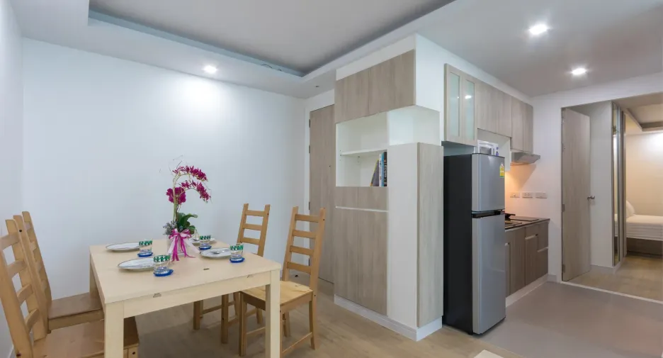 For rent 2 bedrooms condo in Phra Khanong, Bangkok