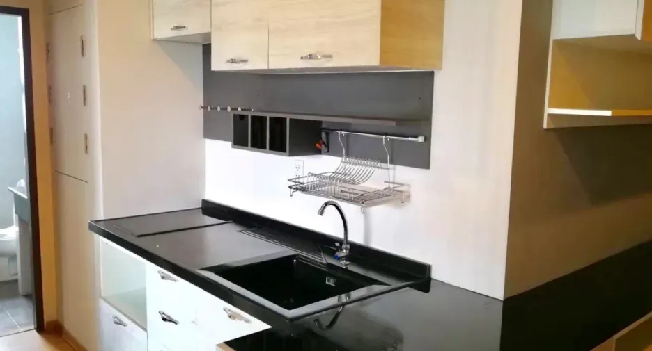 Продажа 1 кровать кондо в Щаттхана, Бангкок