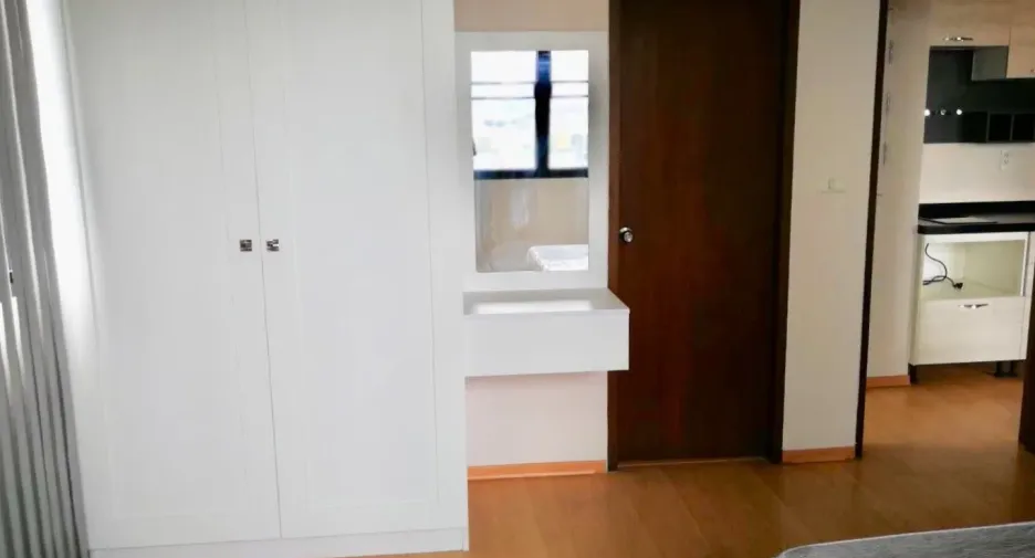 Продажа 1 кровать кондо в Щаттхана, Бангкок