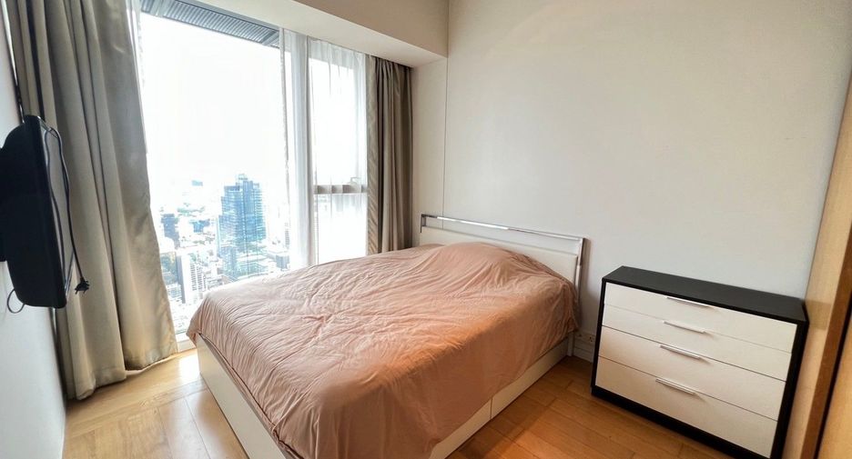 For rent 3 ベッドルーム condo in Sathon, Bangkok