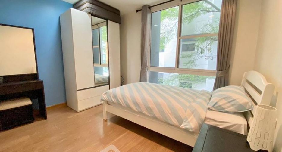For sale 2 bedrooms condo in Watthana, Bangkok