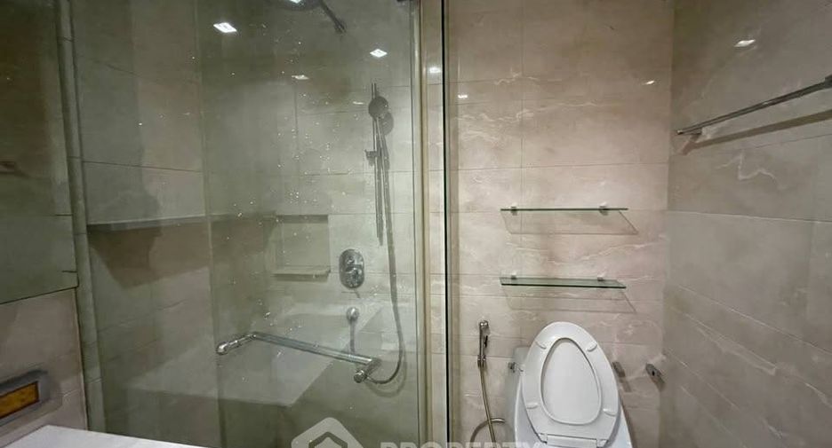 Condo en venta de 2 habitaciones en Pathum Wan, Bangkok