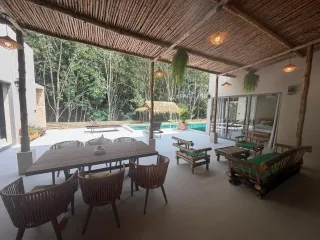 À vendre et à louer 3 chambres villa à Ko Samui, Surat Thani