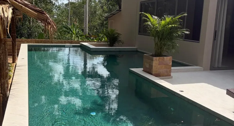 À vendre et à louer 3 chambres villa à Ko Samui, Surat Thani