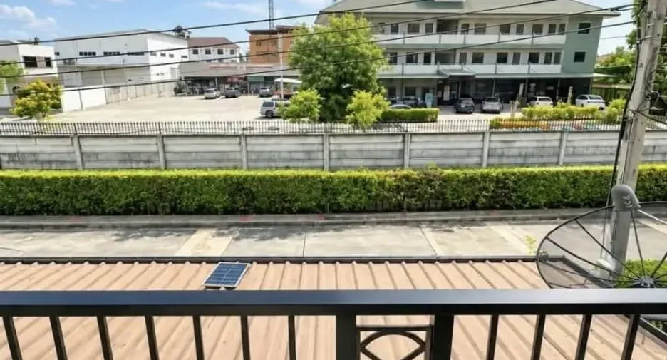 For sale 3 bedrooms house in Suan Luang, Bangkok