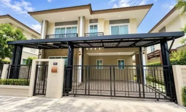 For sale 3 bedrooms house in Suan Luang, Bangkok