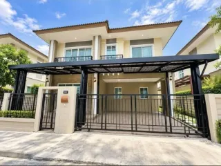 For sale 3 bedrooms house in Suan Luang, Bangkok