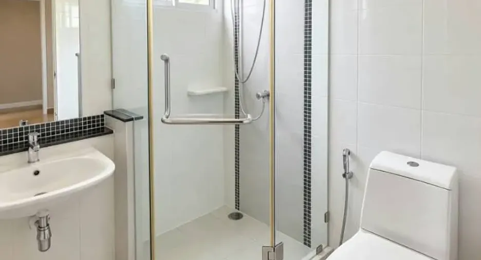 For sale 3 bedrooms house in Suan Luang, Bangkok