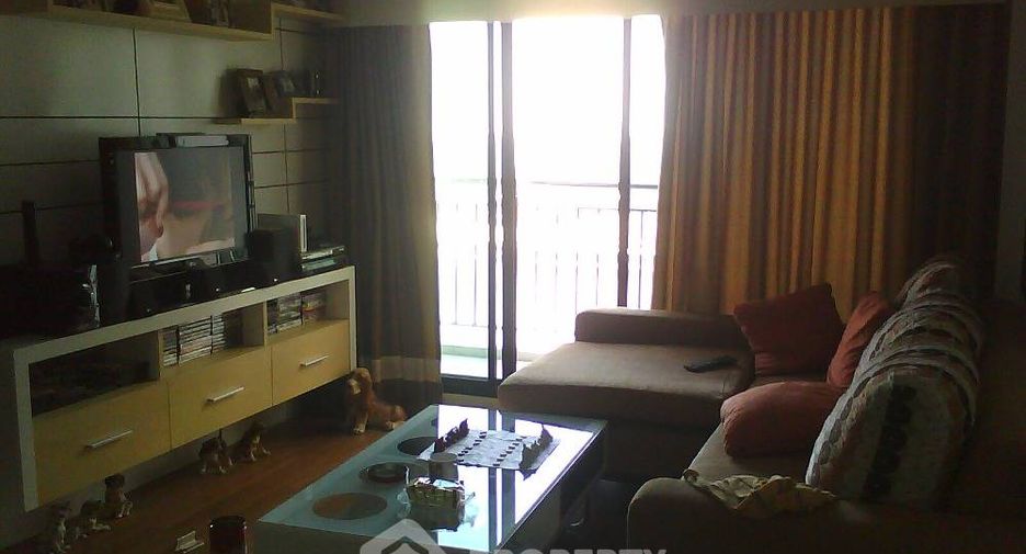 For sale 2 bedrooms condo in Yan Nawa, Bangkok
