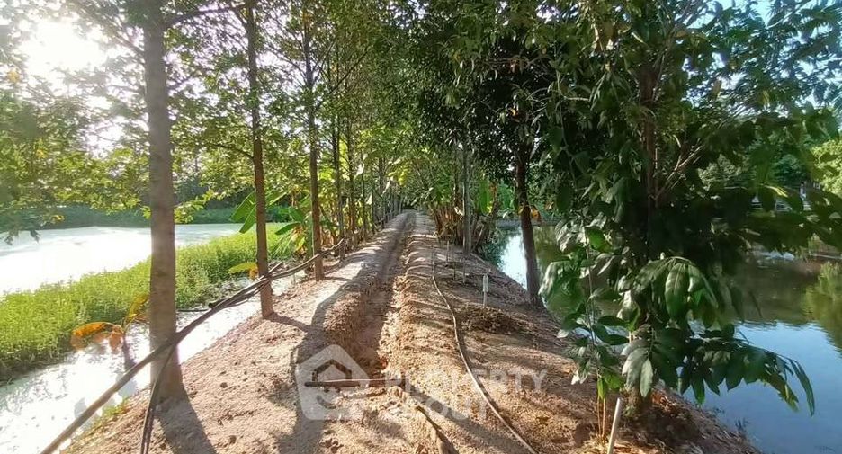 À vendre 3 chambres maison à Phanat Nikhom, Chonburi