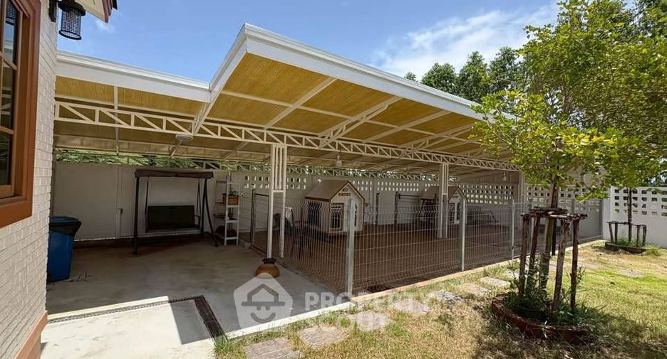 À vendre 2 chambres maison à Phanat Nikhom, Chonburi