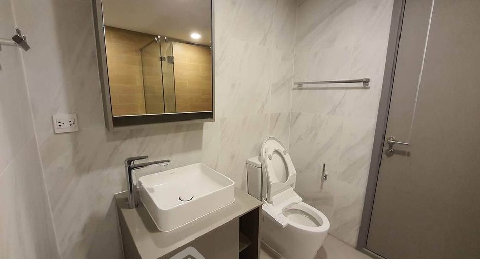 Wohnung zur Miete und zum Kauf mit 1 Zimmer in Watthana, Bangkok