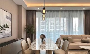 For sale 2 bedrooms condo in Khlong Toei, Bangkok
