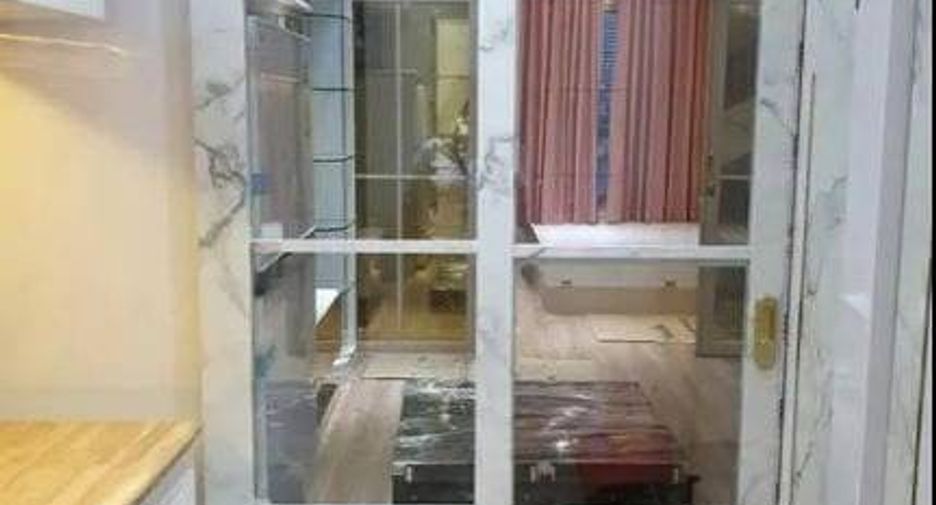Wohnung zum Kauf mit 1 Zimmer in Khlong San, Bangkok