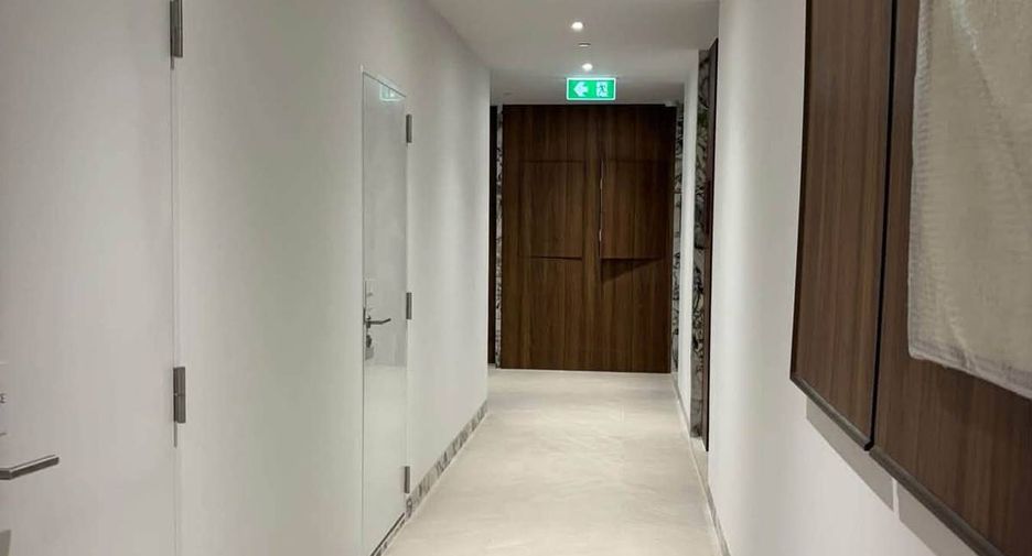 Condo en venta de 2 habitaciones en Sathon, Bangkok