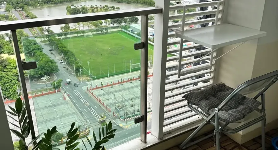 Condo en alquiler de 1 habitaciones en Huai Khwang, Bangkok