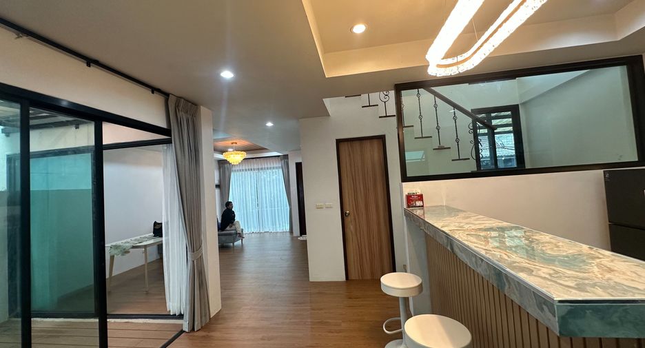 For rent 2 bedrooms house in Mueang Phuket, Phuket