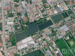 出售 土地 在 Bang Khun Thian, 曼谷