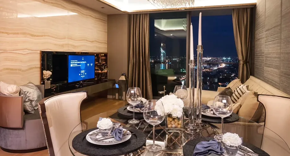 For rent 2 bedrooms condo in Yan Nawa, Bangkok