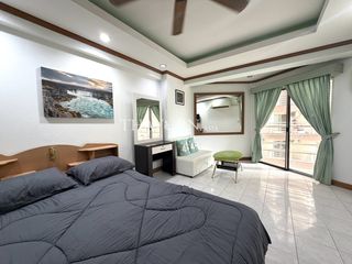 For sale studio condo in Bang Lamung, Chonburi