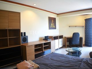 For sale studio condo in Bang Lamung, Chonburi