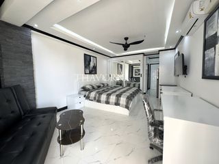 For sale studio condo in Bang Lamung, Chonburi