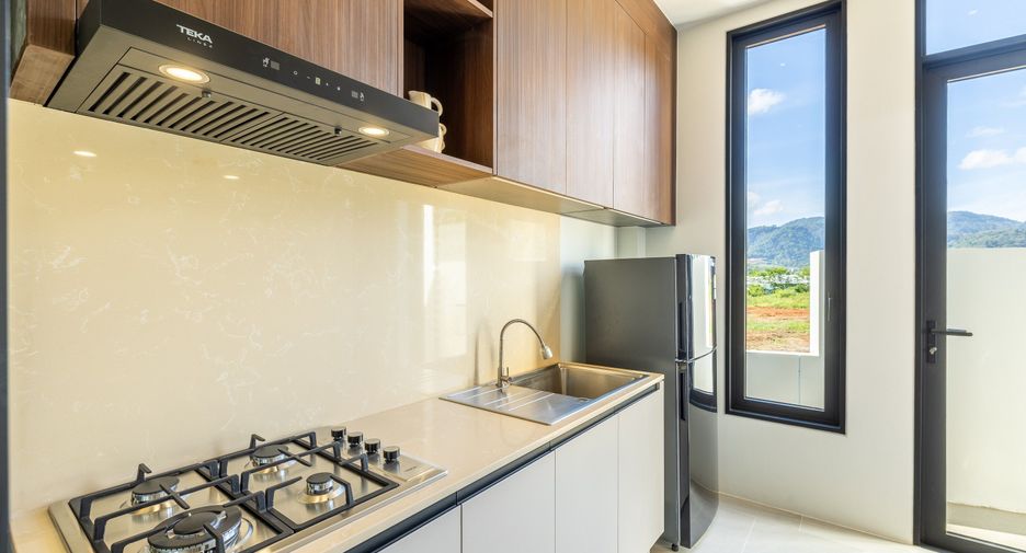 For rent 4 ベッドルーム villa in Thalang, Phuket