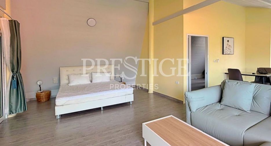 For sale 14 bedrooms retail Space in Mueang Rayong, Rayong