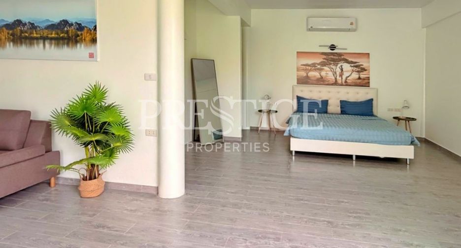 For sale 14 bedrooms retail Space in Mueang Rayong, Rayong