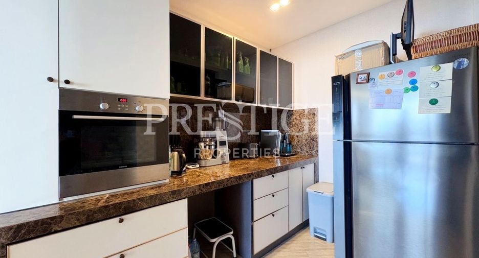 For sale 4 ベッドルーム condo in Bang Lamung, Chonburi
