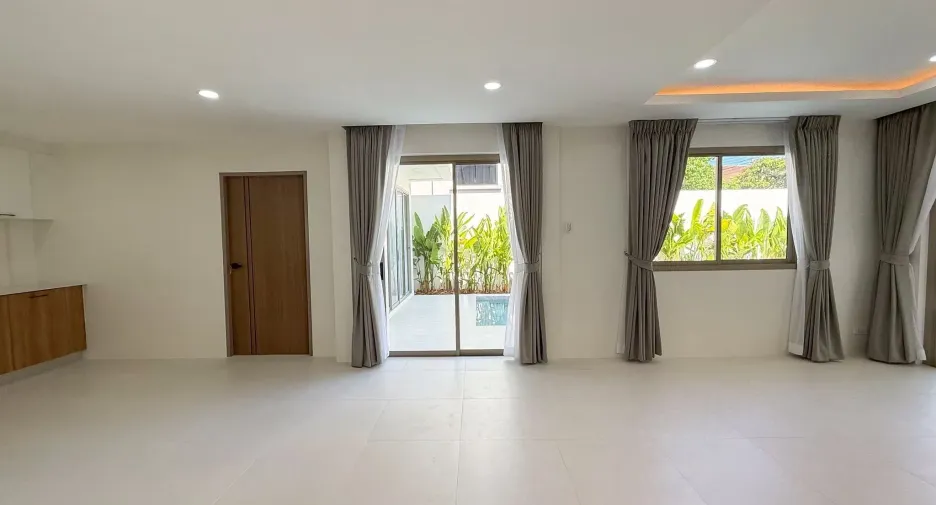Villa zum Kauf mit 4 Zimmer in Mueang Phuket, Phuket