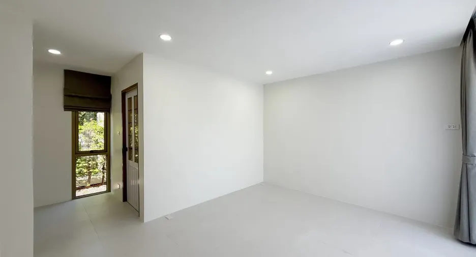 Villa zum Kauf mit 4 Zimmer in Mueang Phuket, Phuket