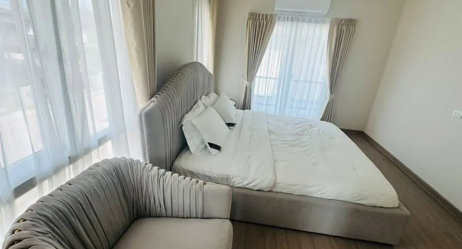 Haus zum Kauf und zur Miete mit 4 Zimmer in Mueang Phuket, Phuket