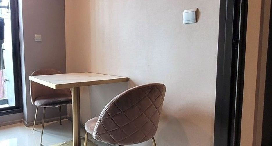 For sale 1 bed condo in Huai Khwang, Bangkok