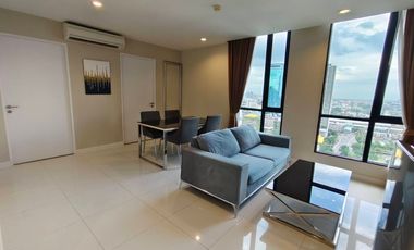 For rent 2 bedrooms condo in Watthana, Bangkok