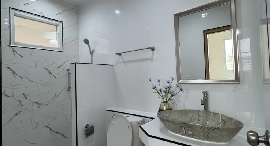 Casa en venta de 3 habitaciones en Bang Bo, Samut Prakan