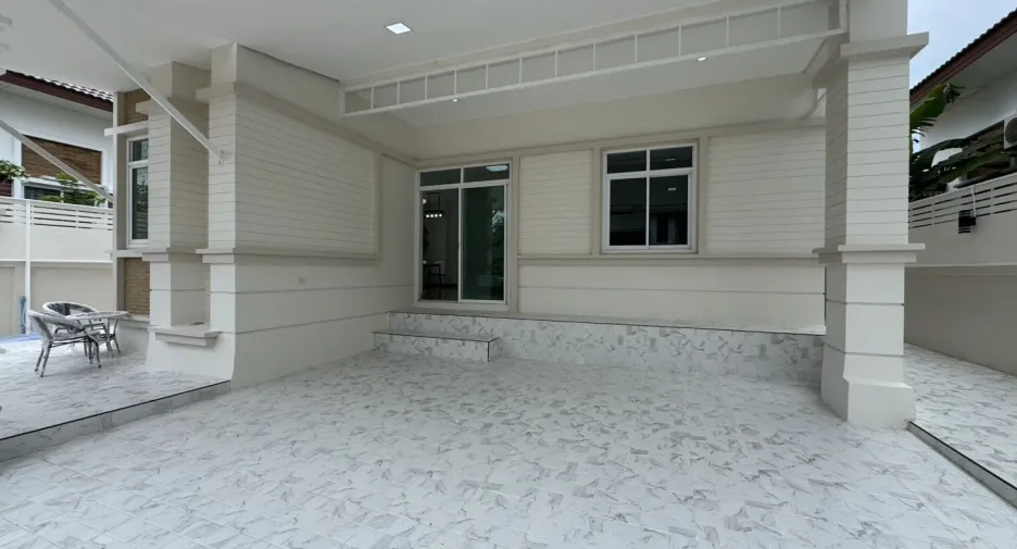 Casa en venta de 3 habitaciones en Bang Bo, Samut Prakan