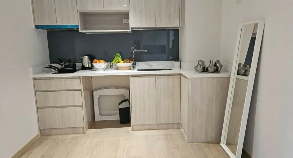 For rent 1 bed condo in Watthana, Bangkok